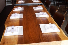 Dining1